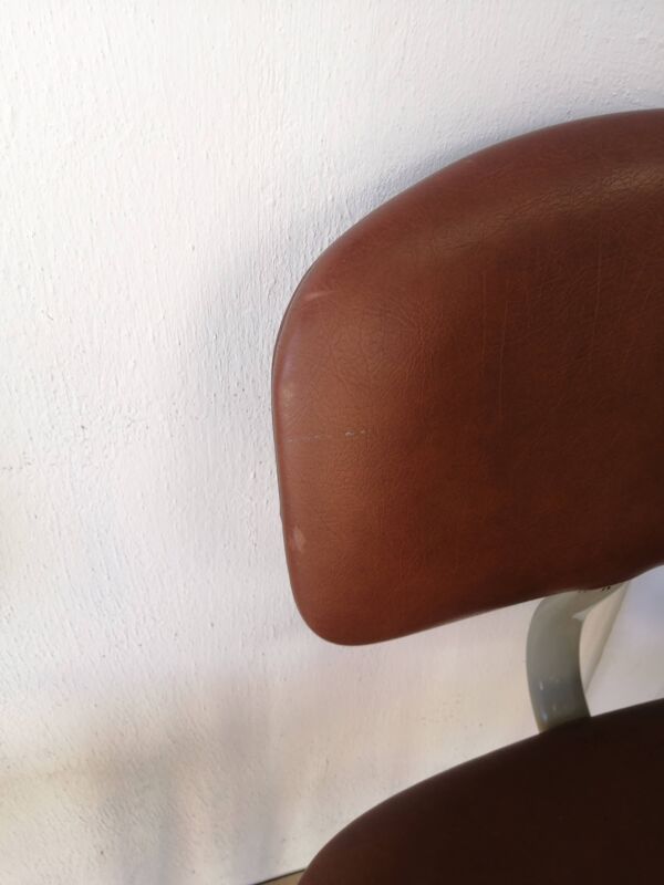 Lot de 4 chaises 420-44 Strafor-Steelcase Vintage
