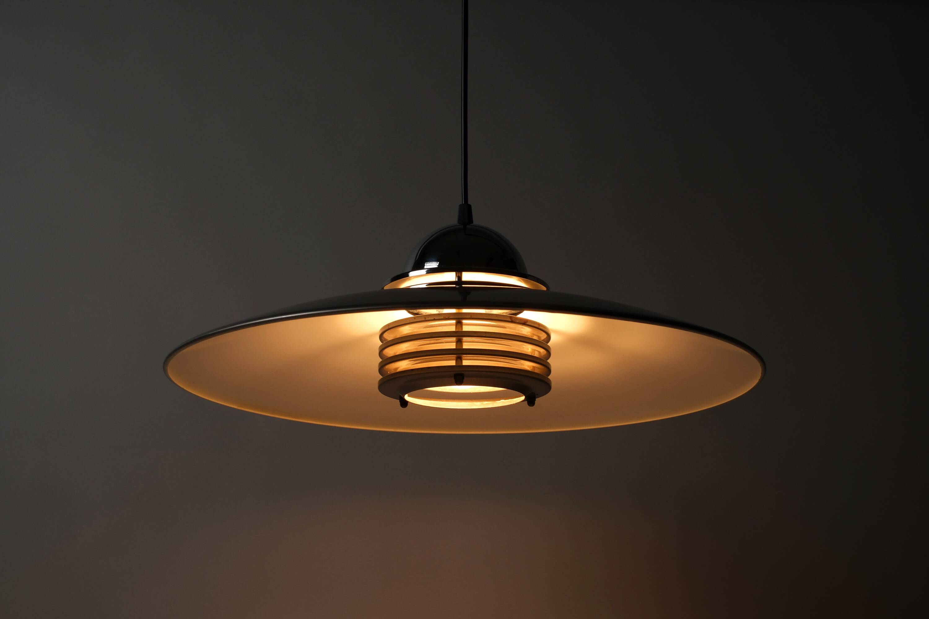 Belid T1390 Pendant Lamp by Jan Eskil Eskilsson, UFO Saucer, 1980s Swedish Modern Lighting.