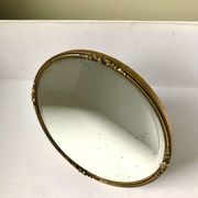 Miroir biseauté antique avec cadre en métal doré