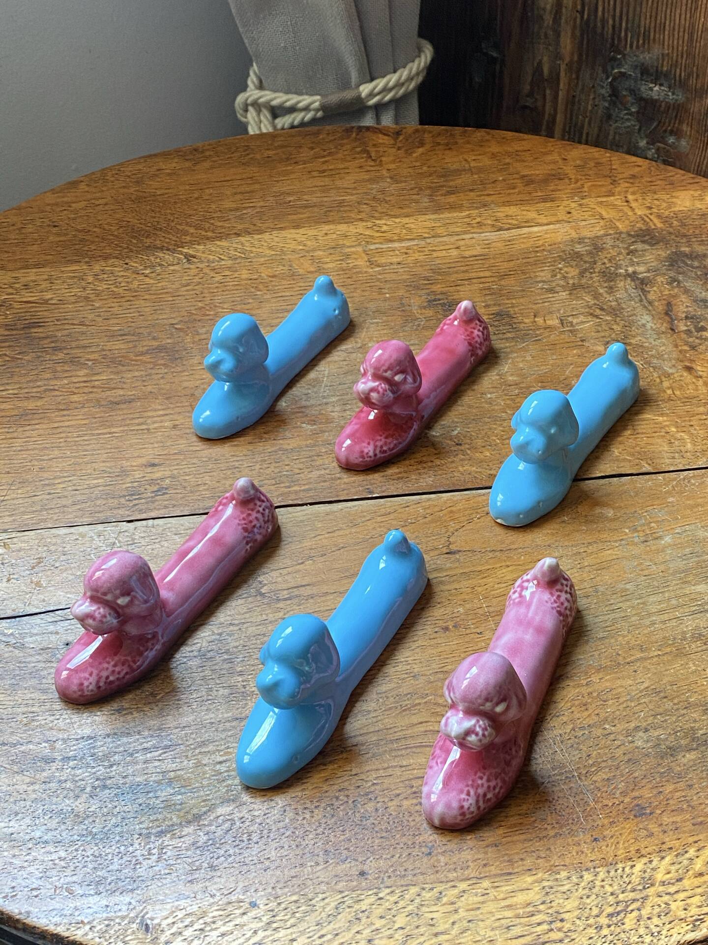 Ceramic poodle knife rest