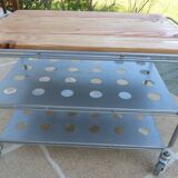 Metallic trolley with wheels, 3 levels with wooden top.