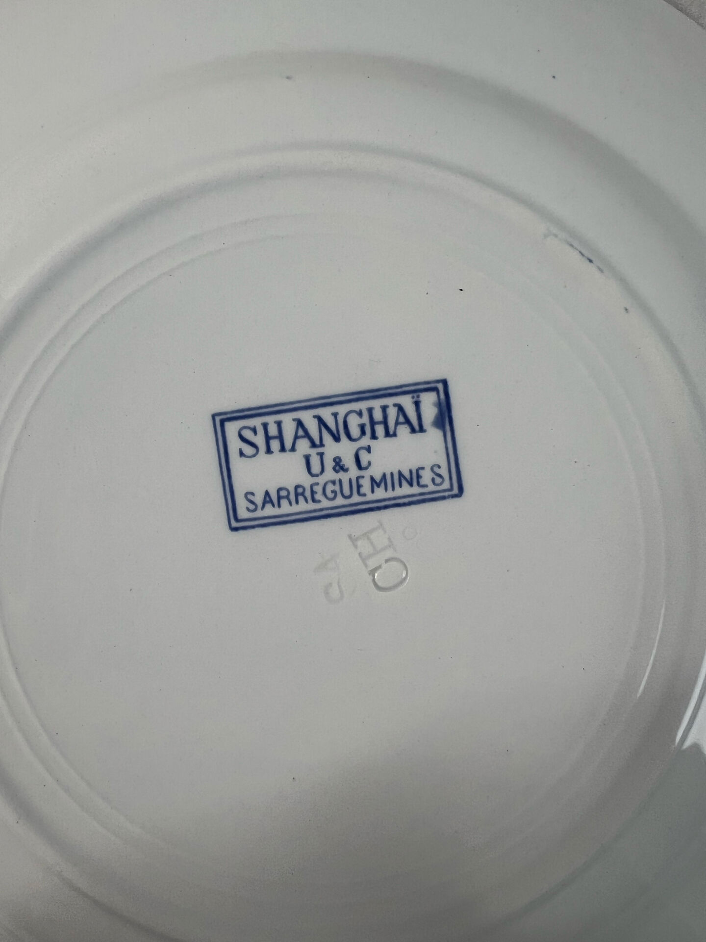 Antique plate Sarreguemines — Shanghai Collection