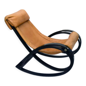Sgarsul rocking chair designed by Gae Aulenti for Poltronova
