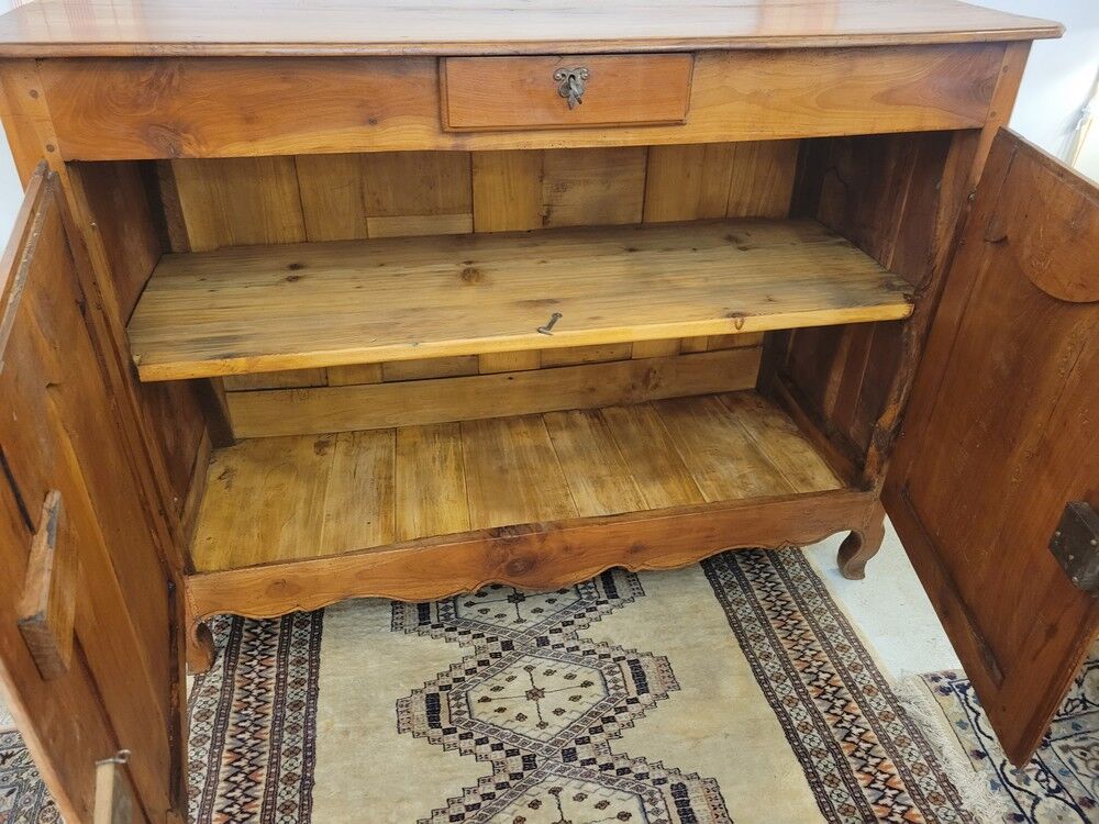 Louis XV Country Buffet