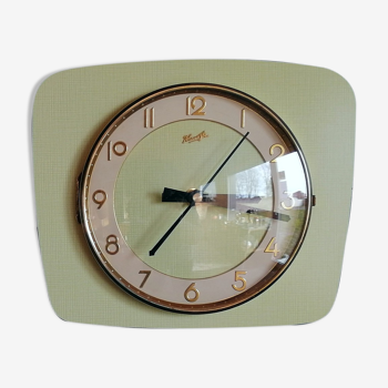 Horloge vintage pendule murale "Kienzle Jaune clair"