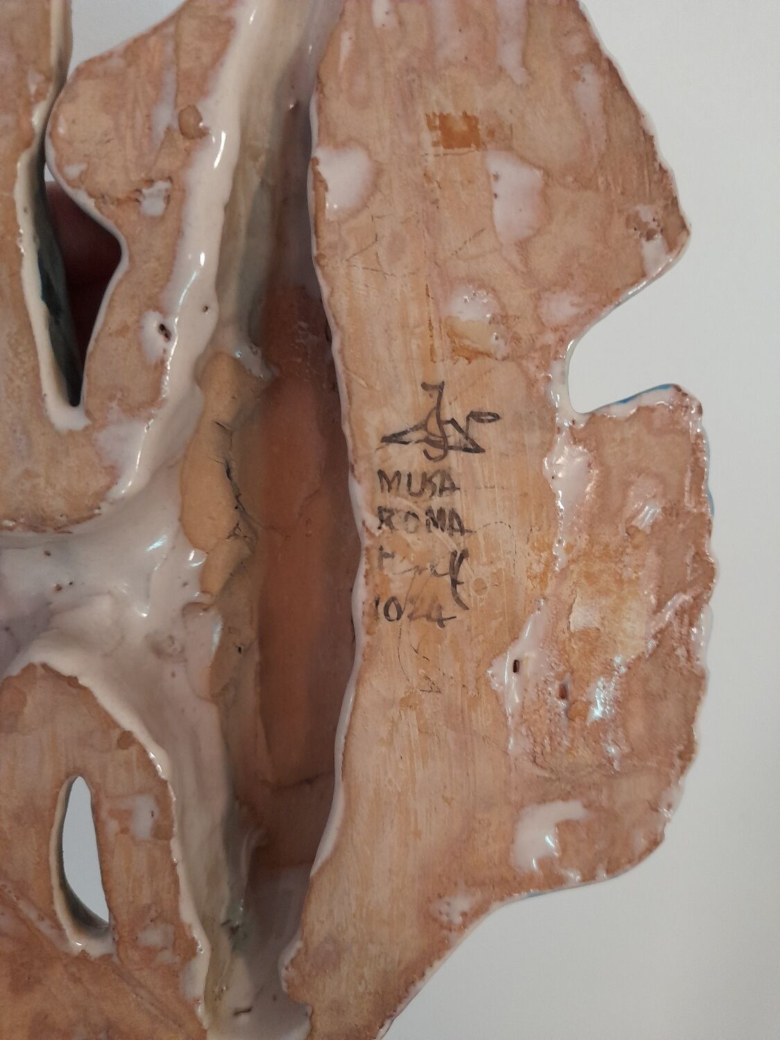 Musa Roma ceramic fish