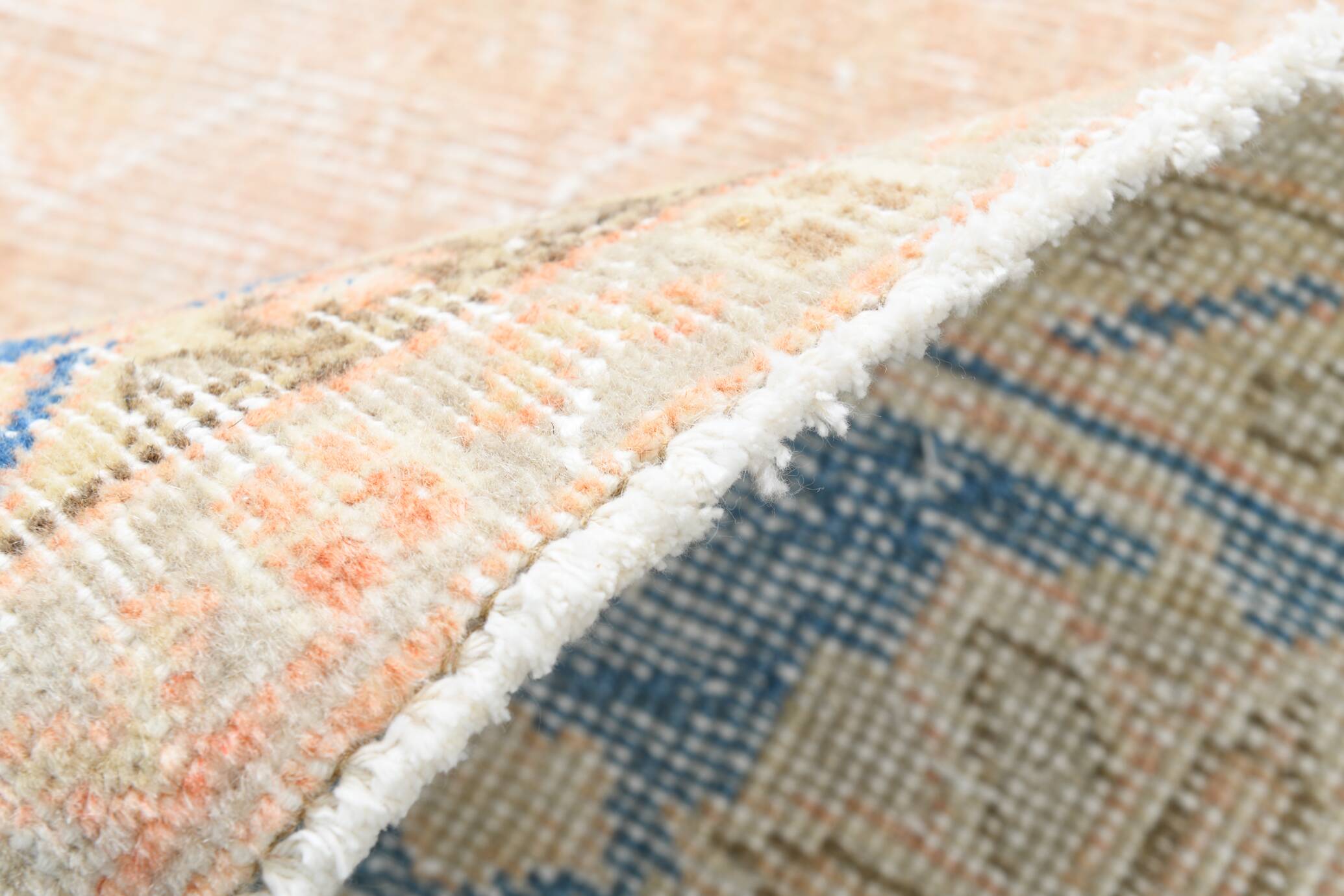 Tapis turc classique en laine bleue