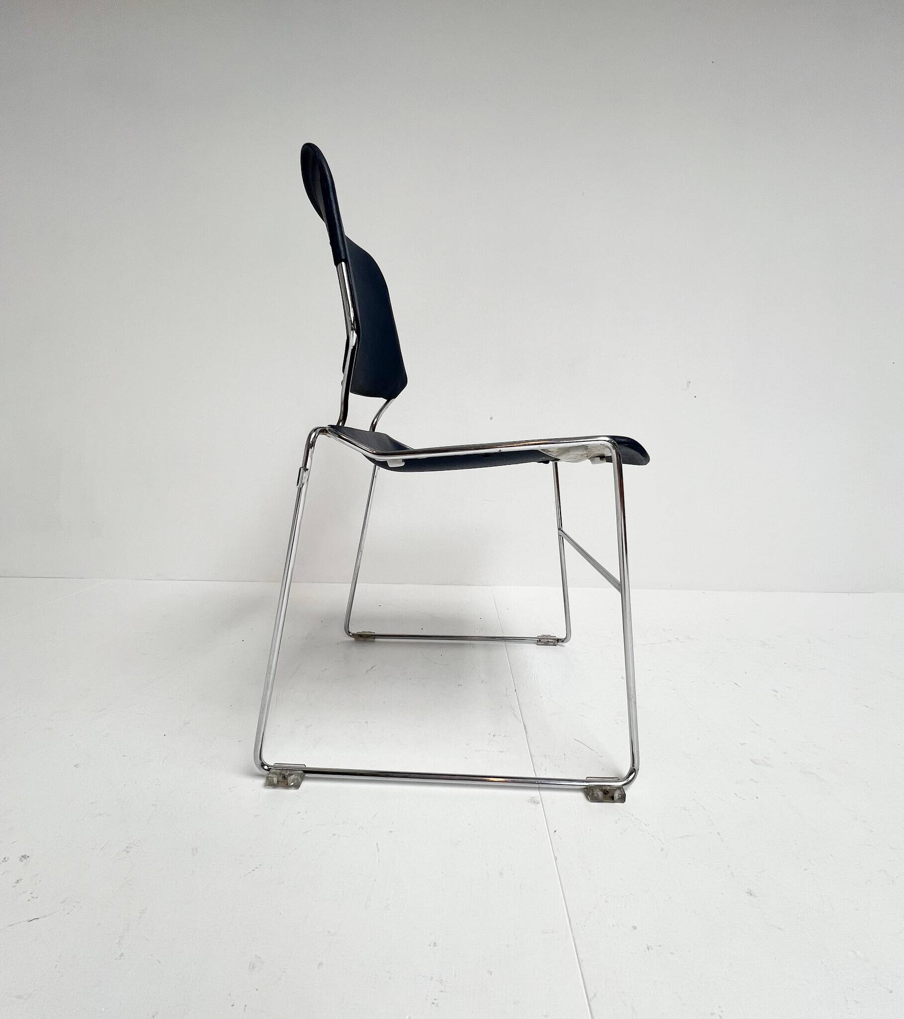 Chaise Matrix Krueger bleu foncé de Thomas Tolleson, années 1970