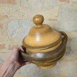 Large Longchamp vintage stoneware vegetable soup tureen