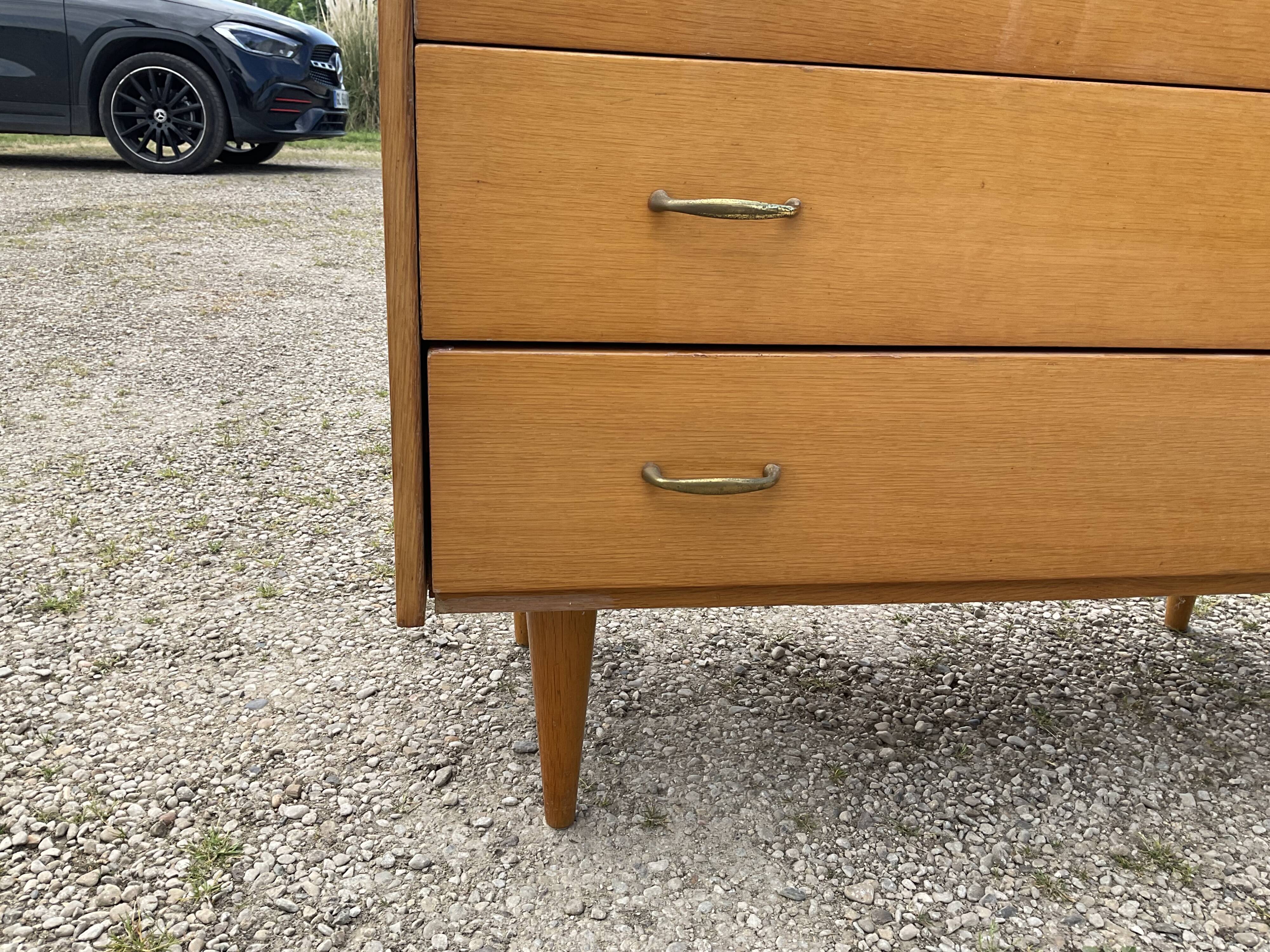 Vintage chest of drawers