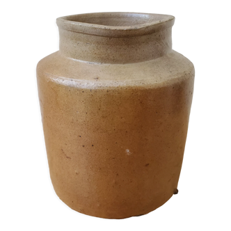 Old stoneware pot