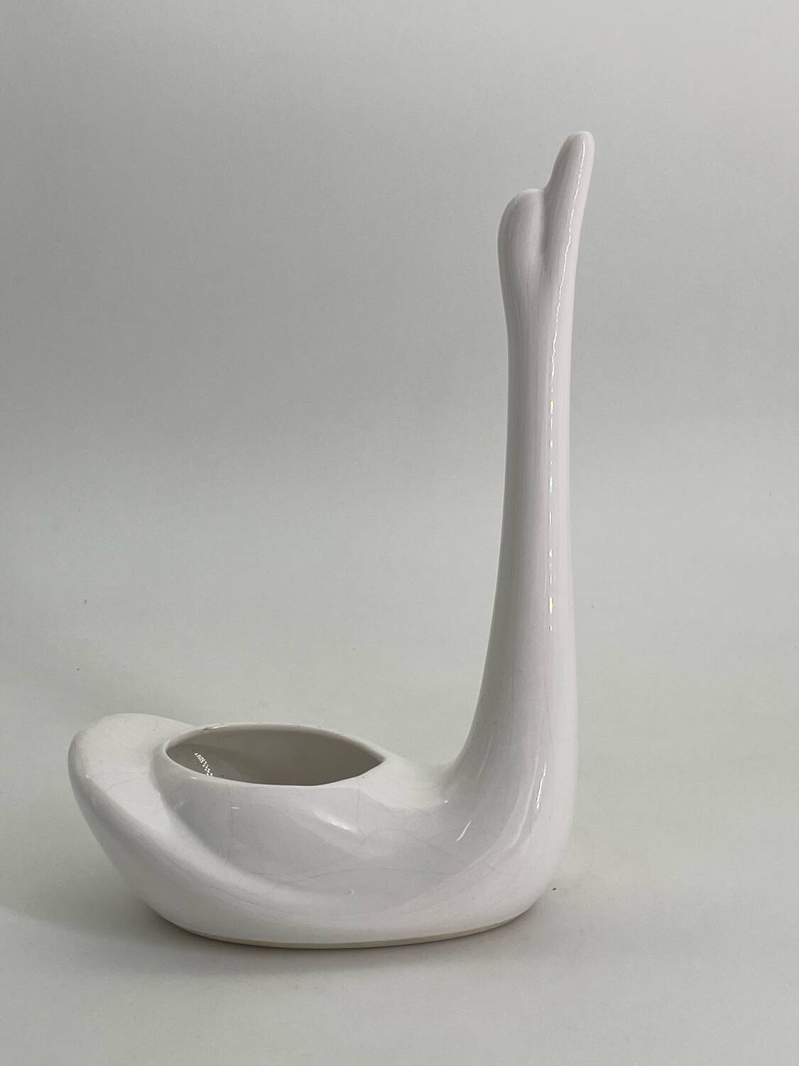Ceramic swan pot cover