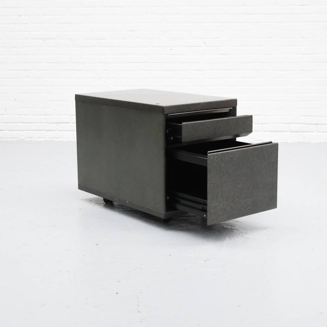 Bureau exécutif par FA Porsche pour Castelli années 1980