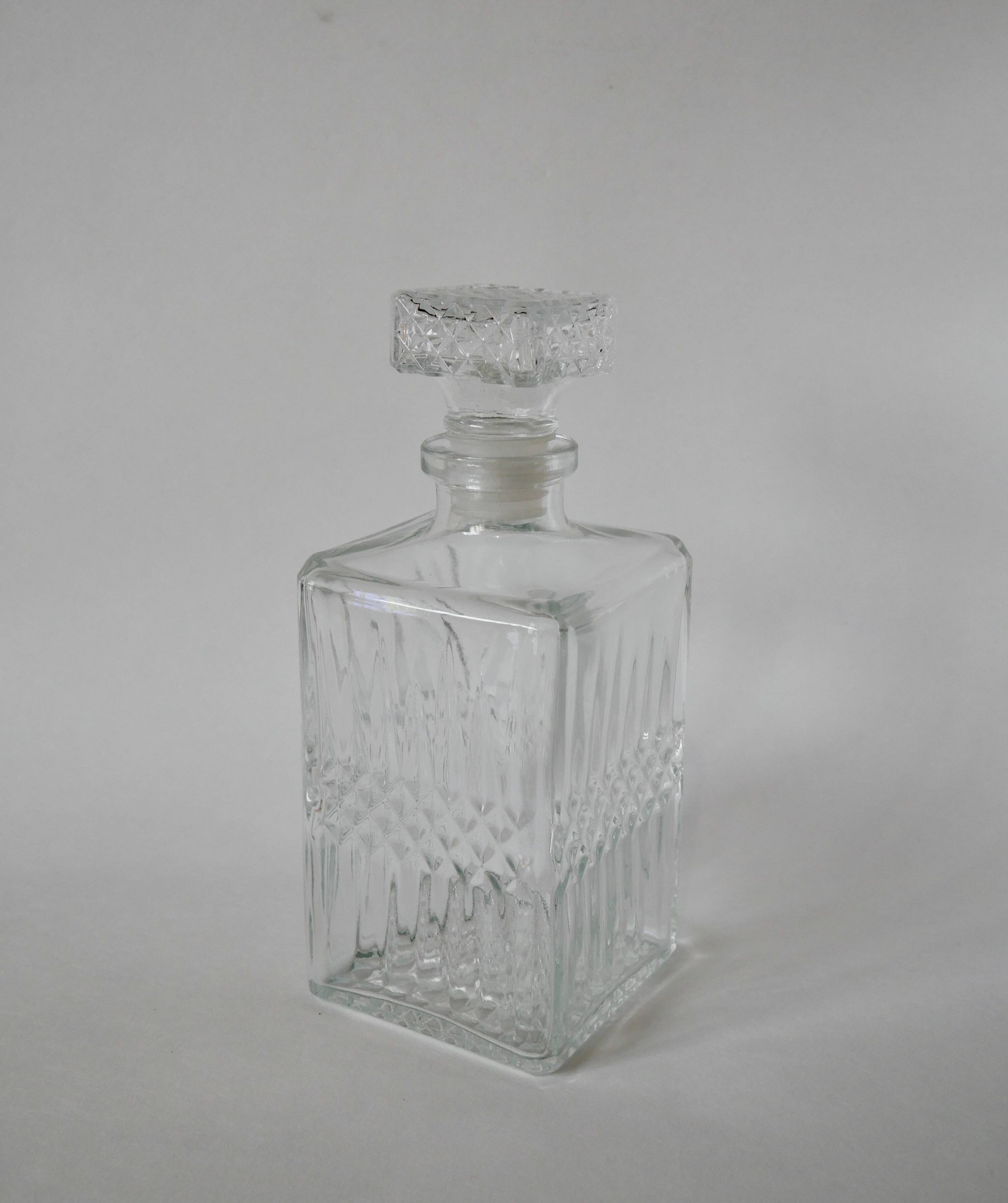 glass whiskey decanter 1970 25 X 9.5 cm