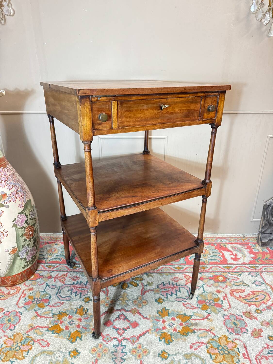 Mahogany desk with stamp of the brita official office