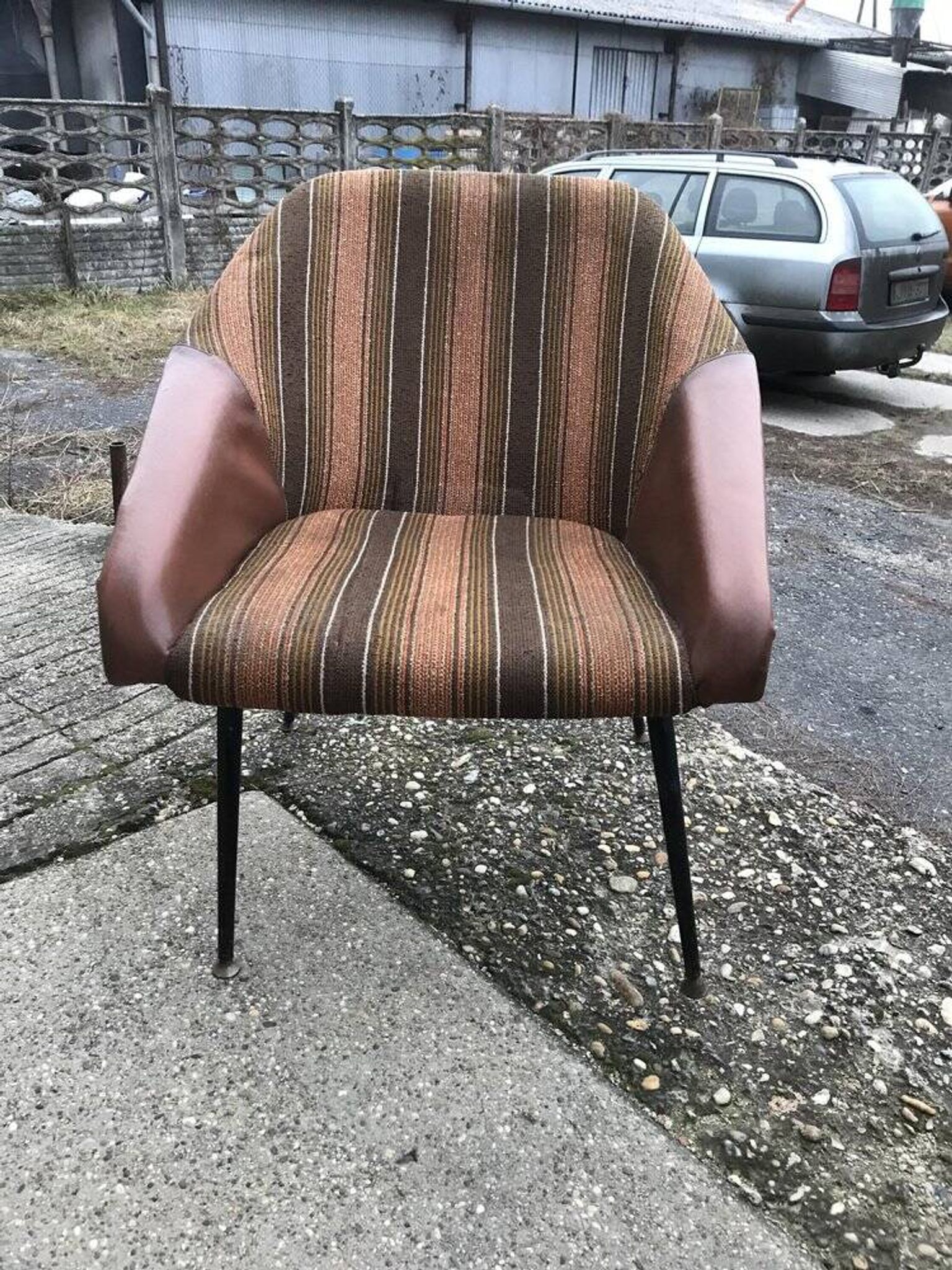 Mid-Century brown armchair in metal and upholstery fabric, VEB Waldheim 1960s