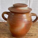 Ceramic pot, old terminal