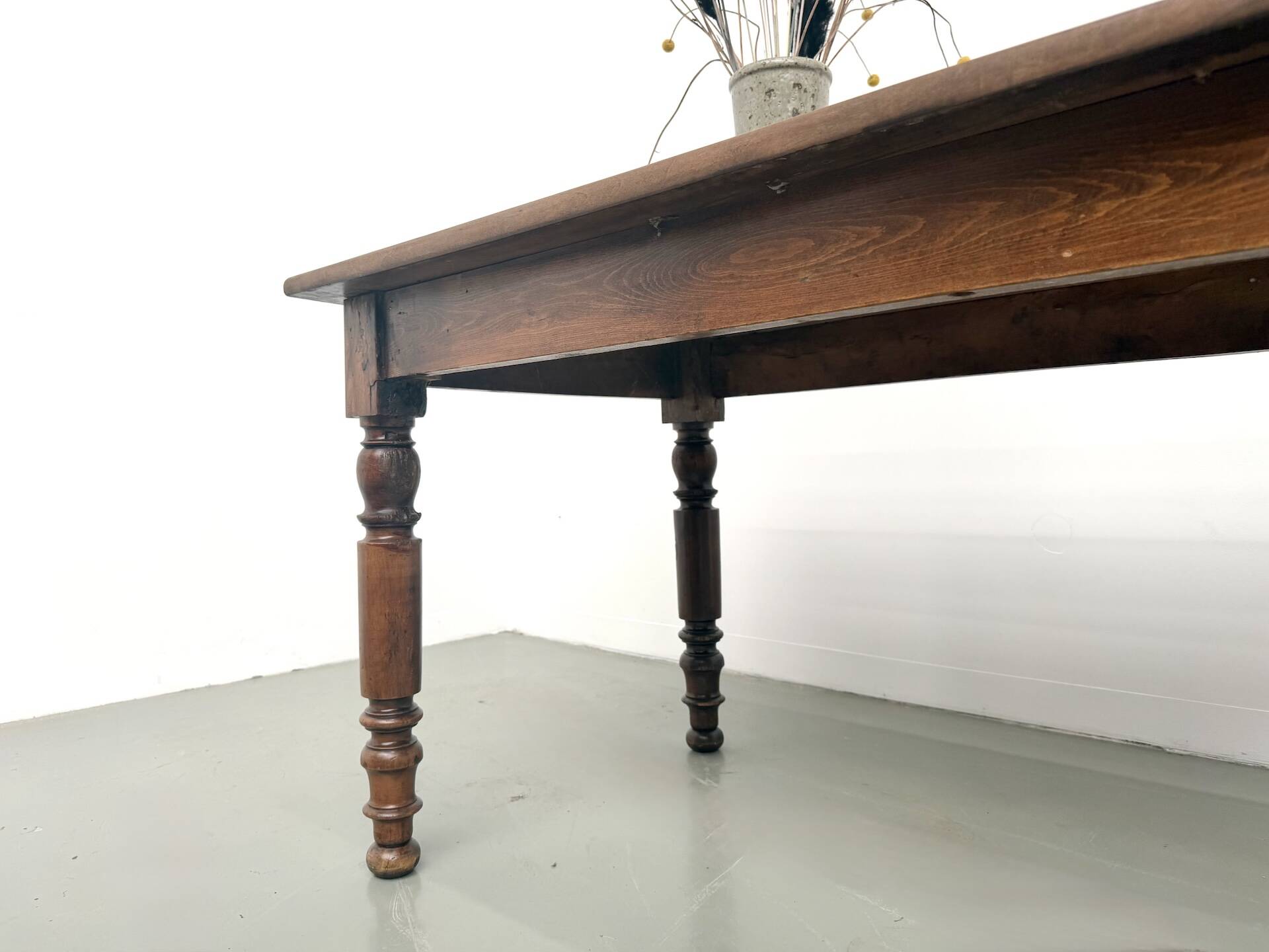 Farm table in solid cherry wood, turned legs, France, around 1900.