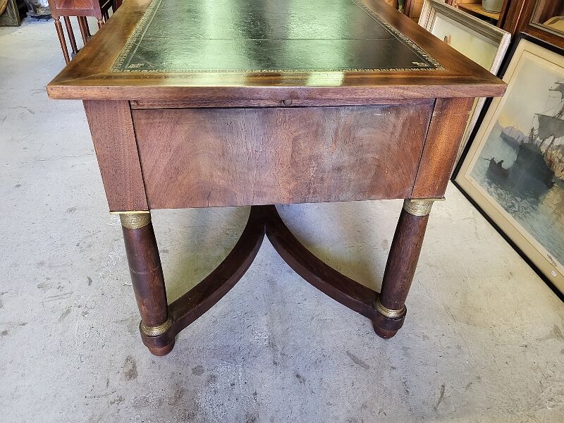 Bureau de style empire en acajou