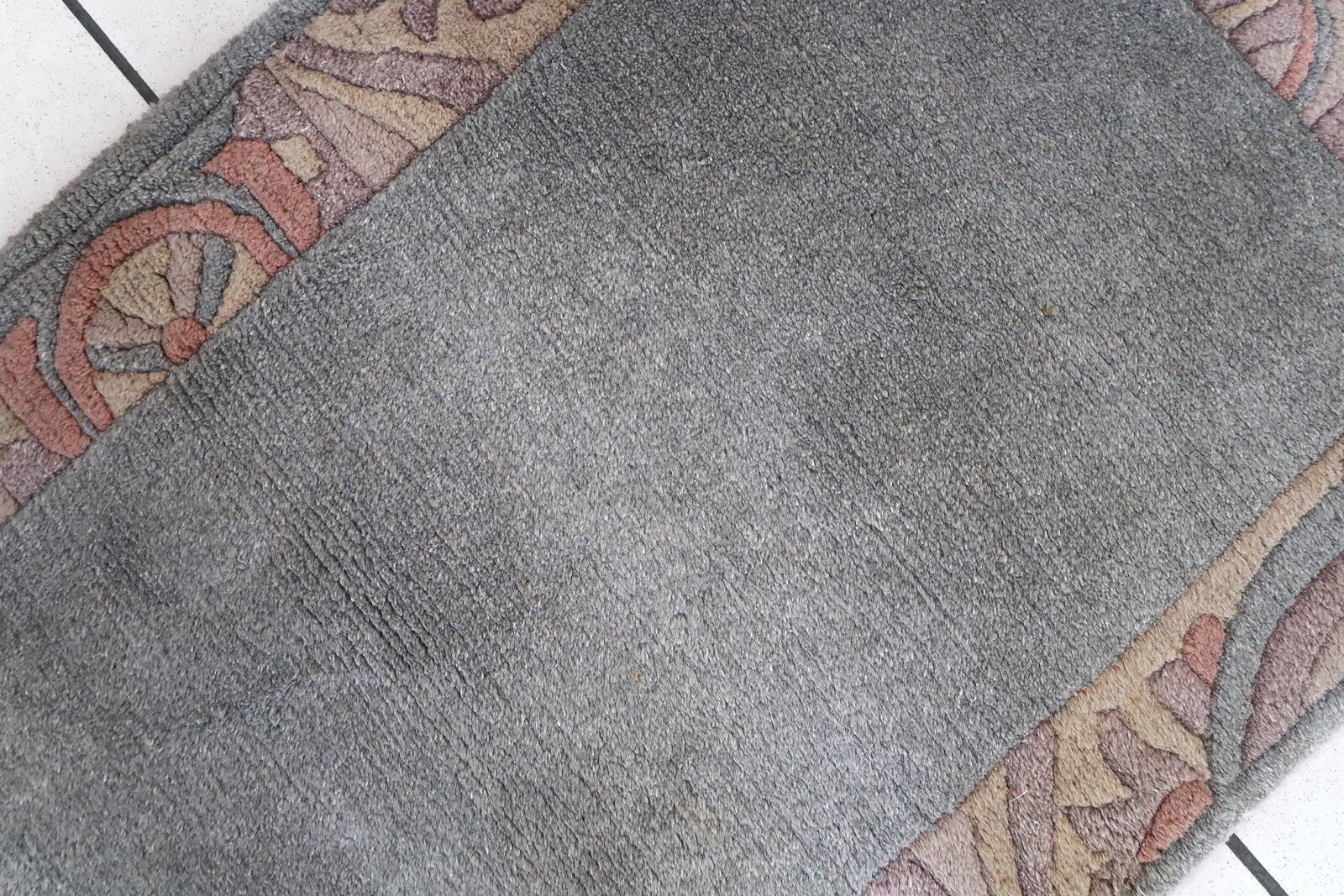 Tapis Vintage Khaden Tibétain en Laine (75cm x 136cm), Années 1970, Éléganc