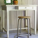 Old white wooden table