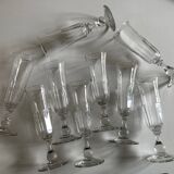 Set de 9 flutes à champagne tulipe Louis Philippe à cotes plates mi 19e