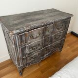 Commode patinée