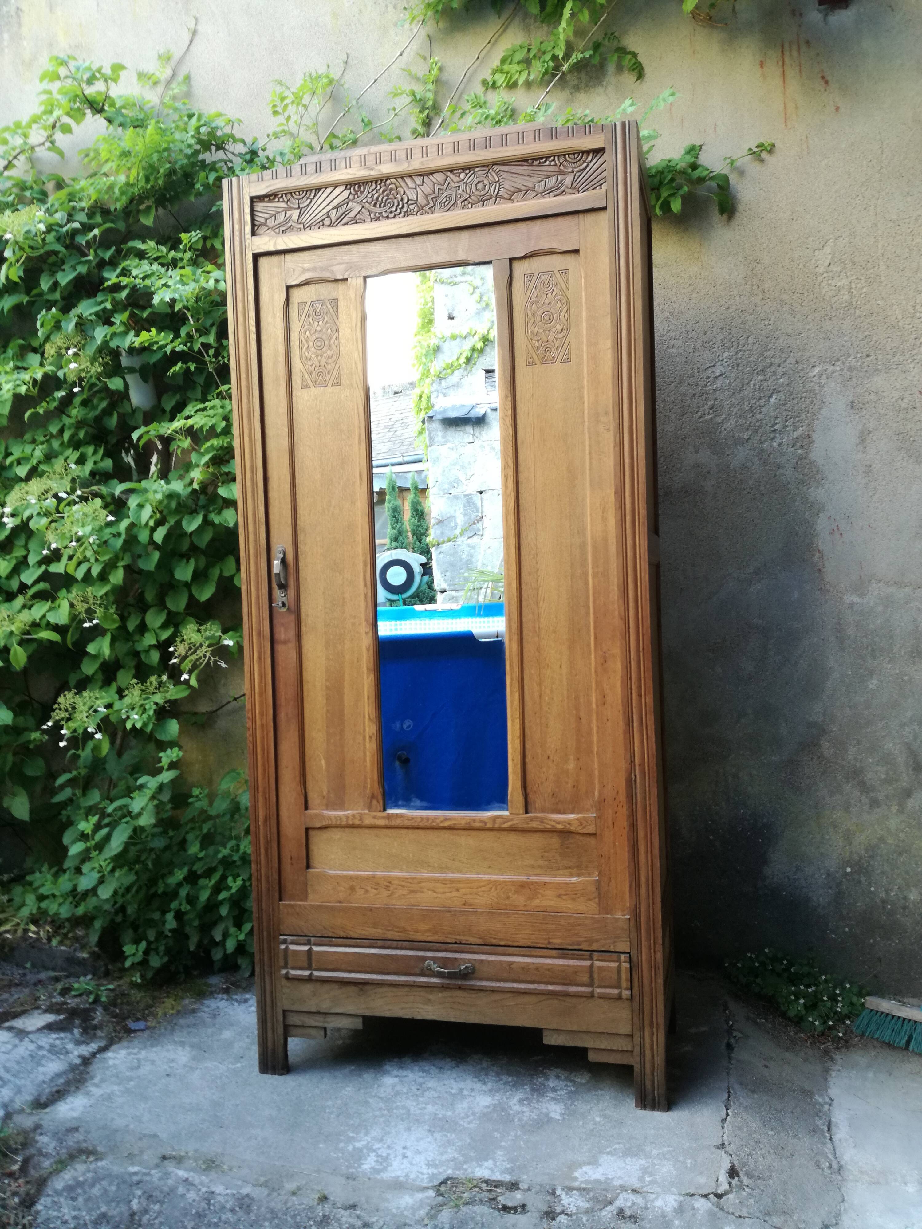 Art Deco Parisian wardrobe from the 1930s