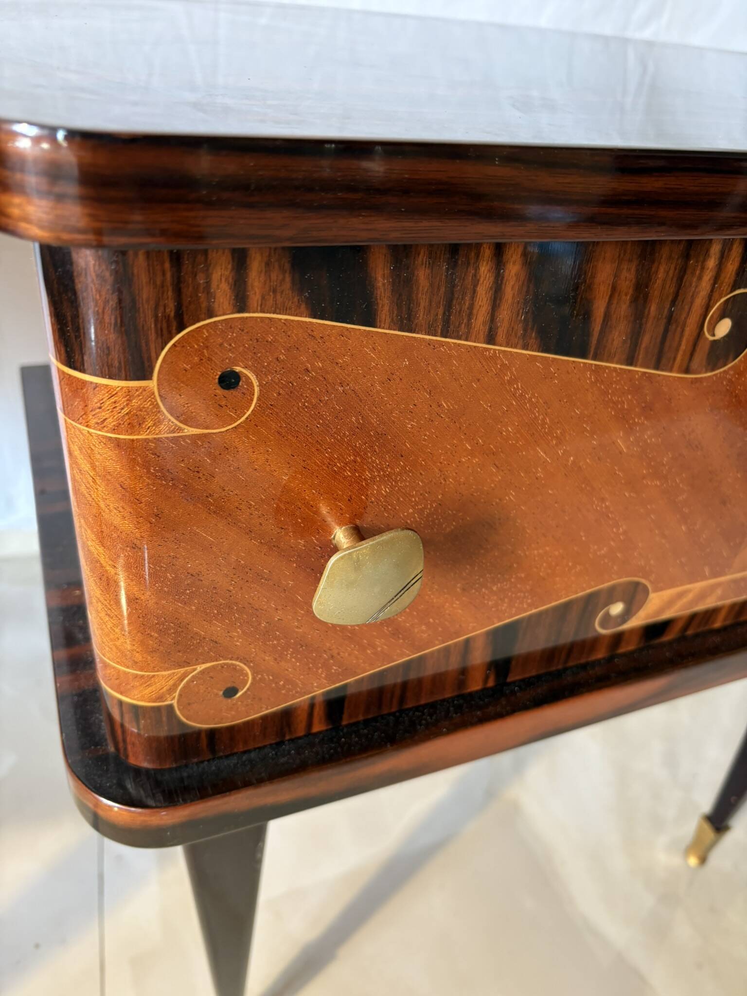 Pair of vintage bedside tables in marquetry wood – revisited Art Deco style