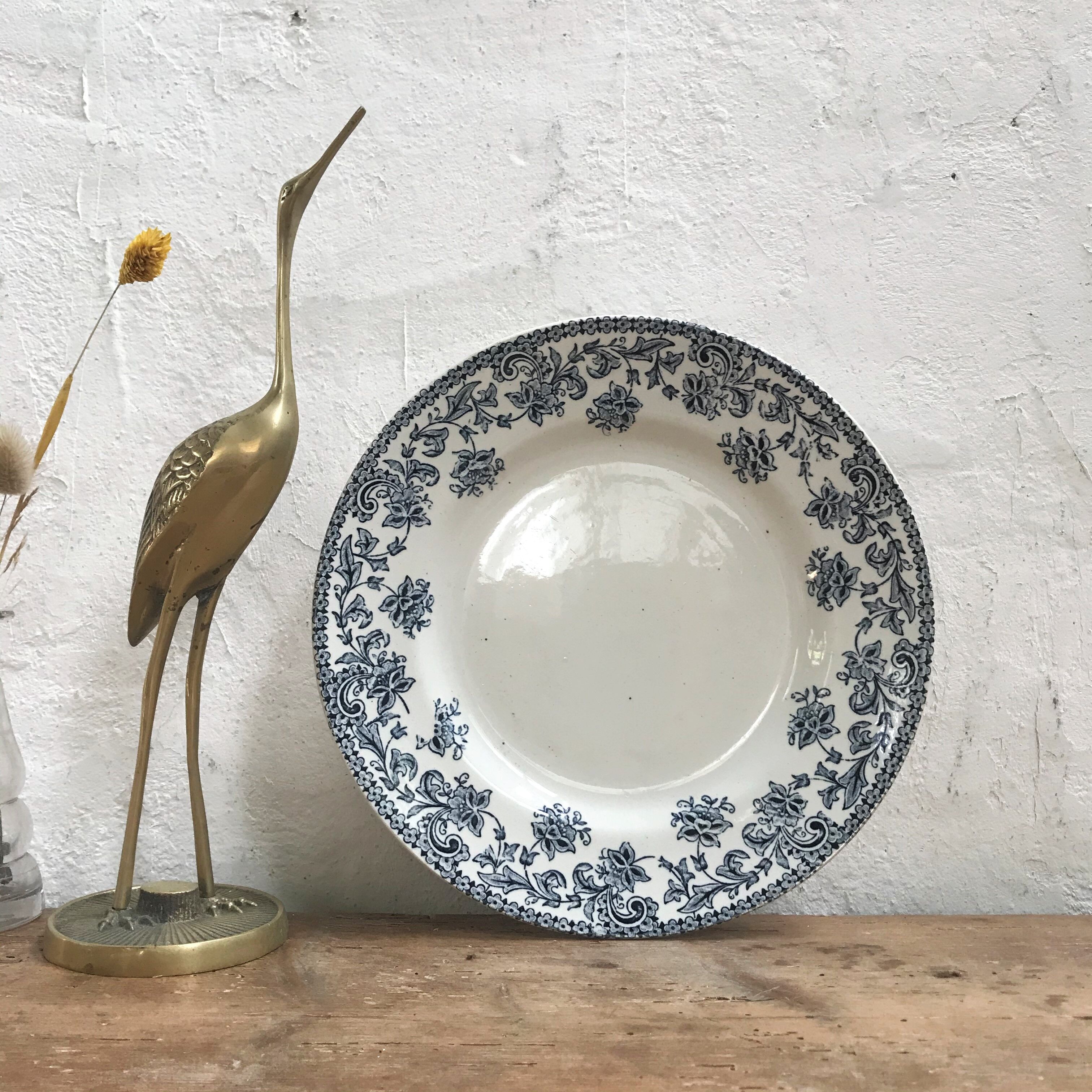 Plat sur piédouche terre de fer  St Amand