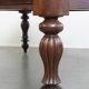 Bureau ancien en chêne anglais avec plateau en cuir