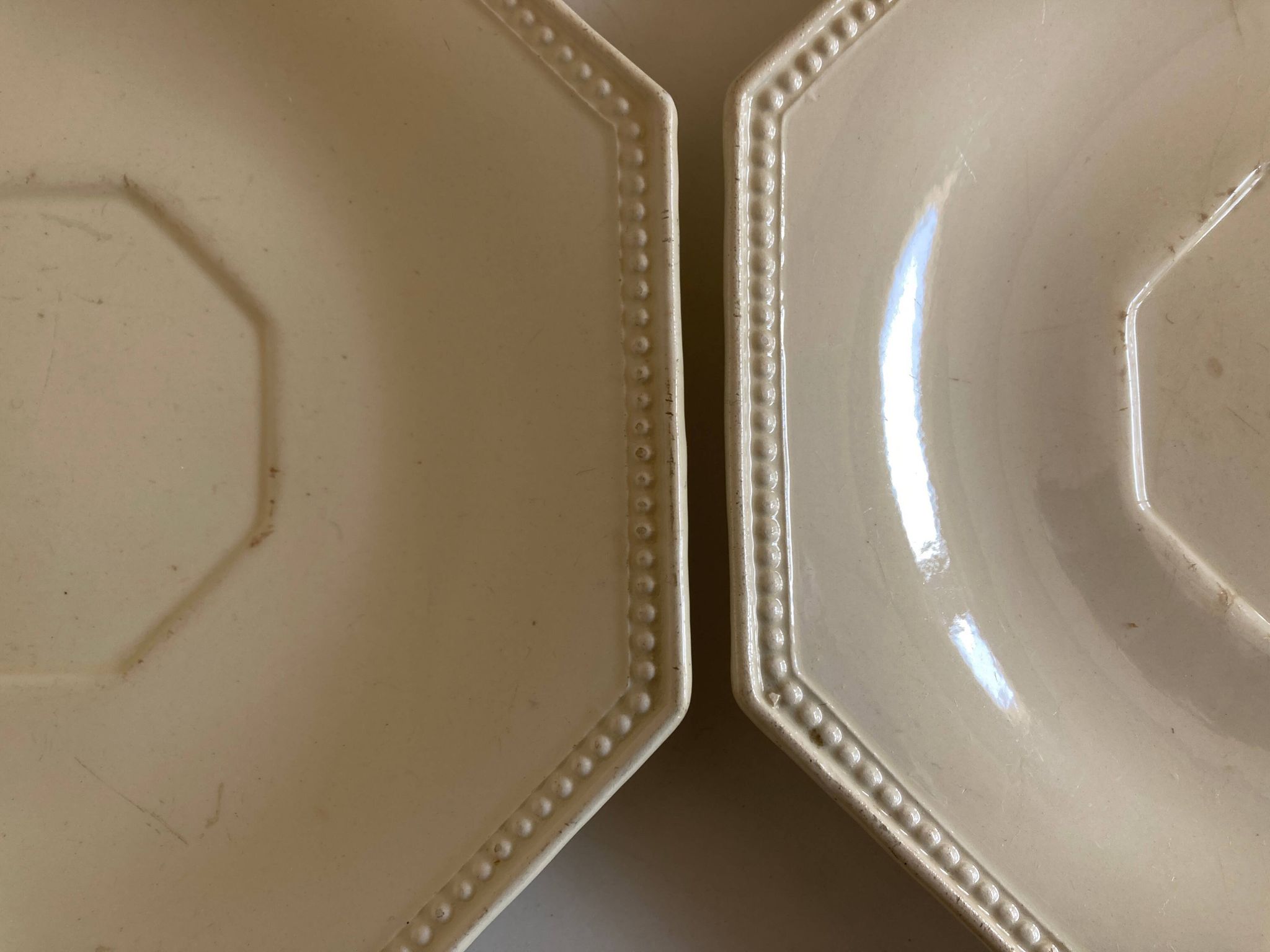 Set de 4 assiettes octogonales perles Creil & Montereau 19e