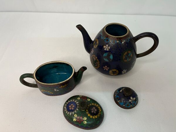 Verseuses bronze cloisonné début XXème, Chine