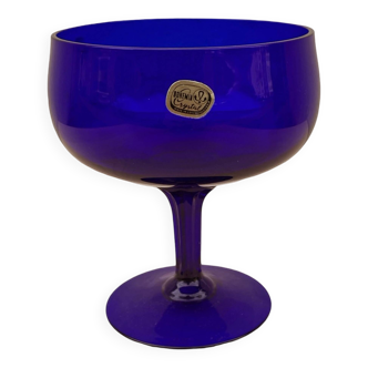 Gobelet bleu cobalt d'un chien de berger, Bohême, Tchécoslovaquie, années 1980.
