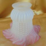 Tulipe en verre pressé blanc et rose