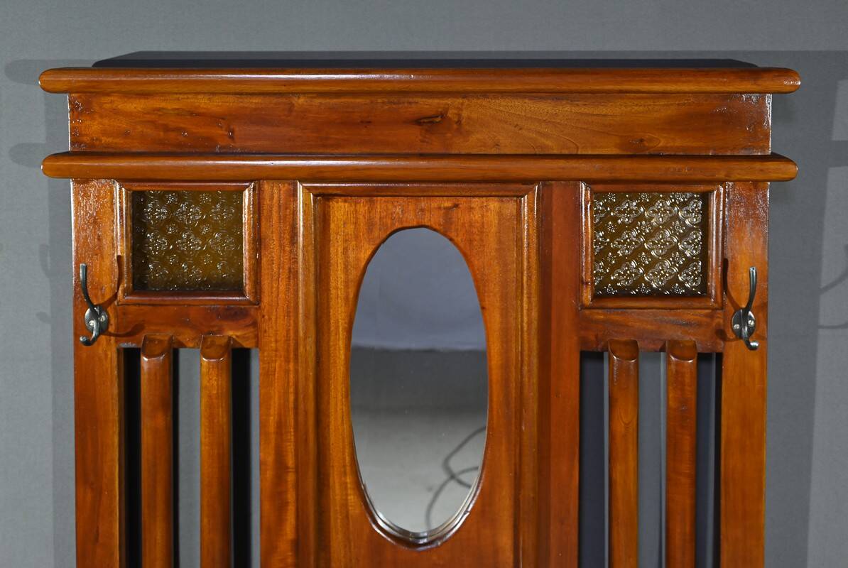 Mahogany Cloakroom, Art Deco Period – 1930