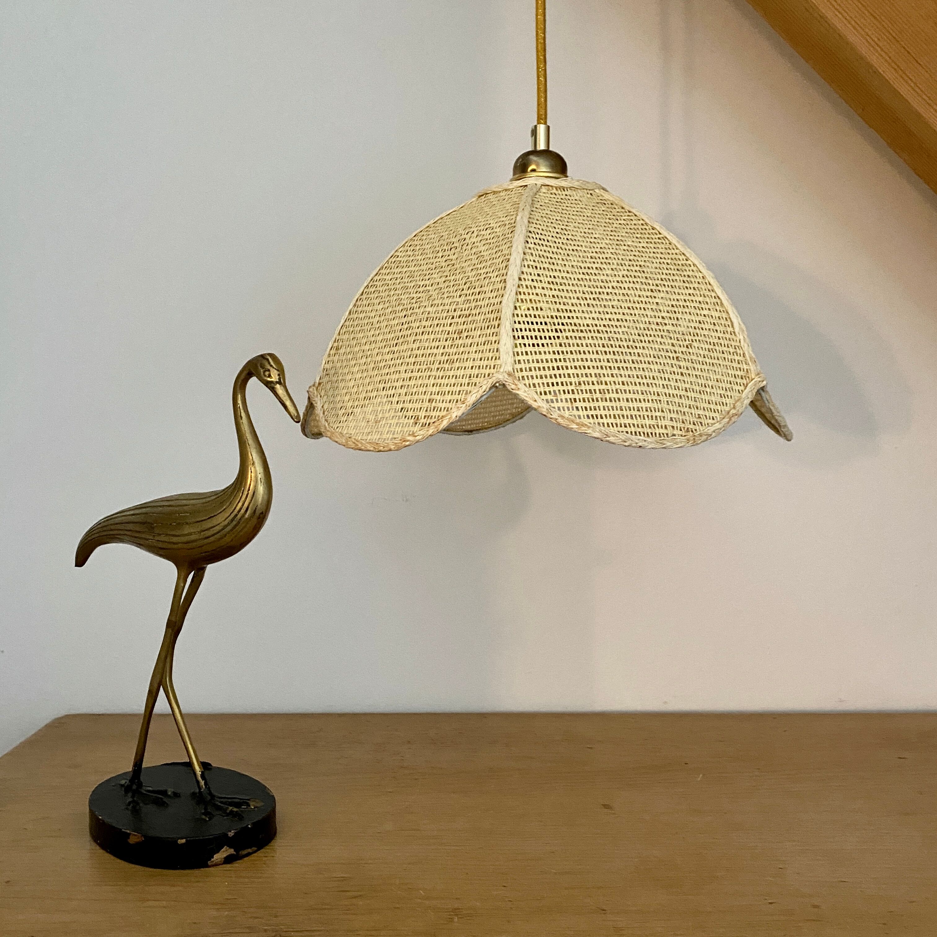 Vintage lampshade suspension