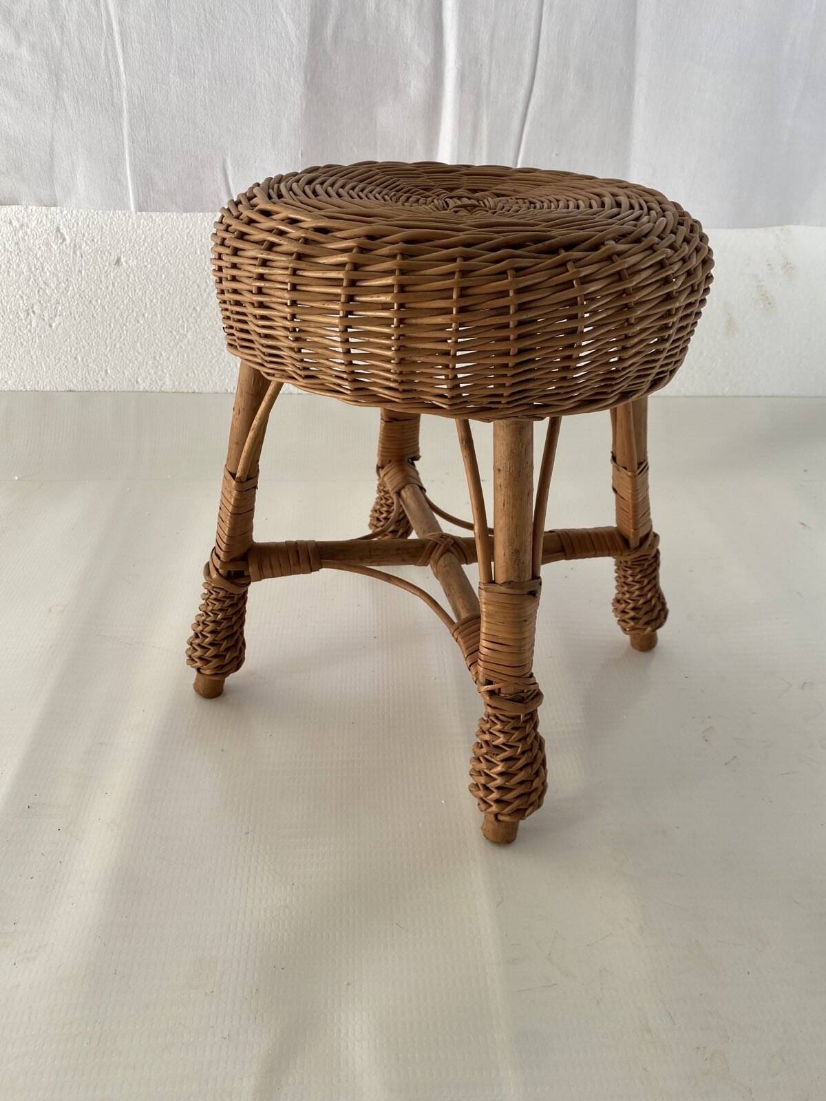 Round rattan stool (1950s)