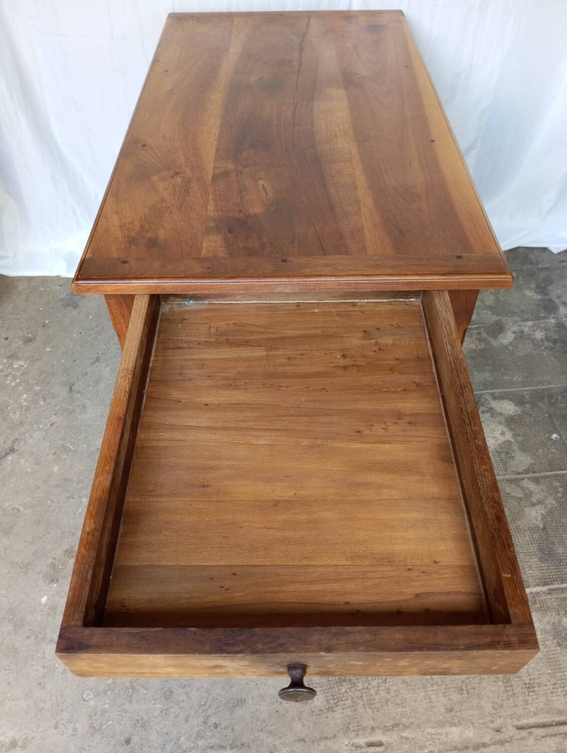 Country style kitchen table