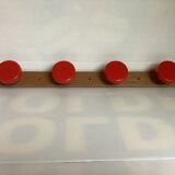 Old coat rack grosfillex red and beige