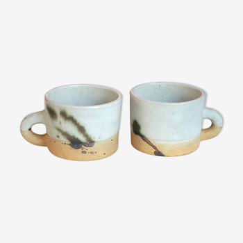 Deux tasses à chocolat en céramique de la poterie de la colombe, années 70