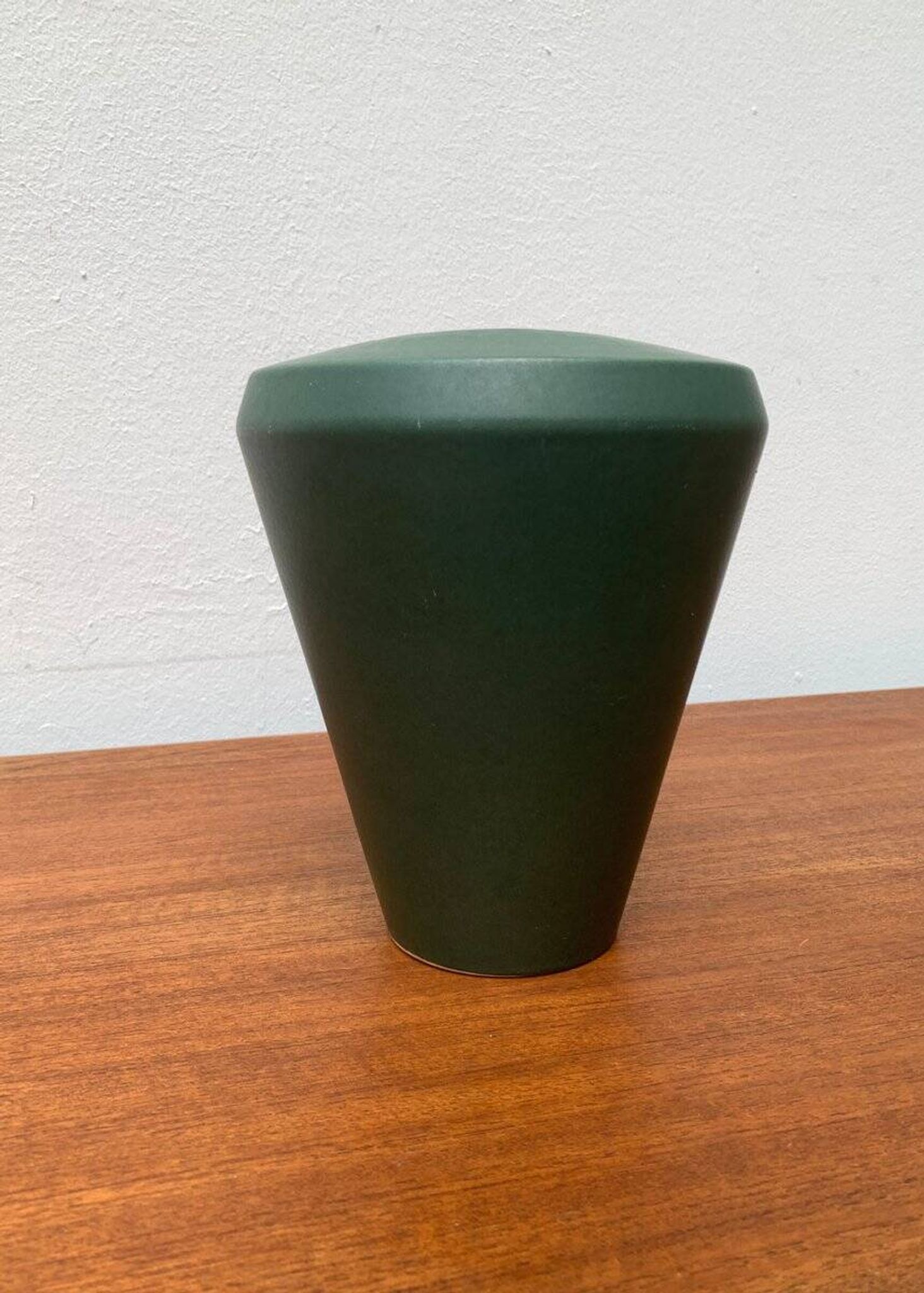 Vintage minimalist ceramic vase by SF Design