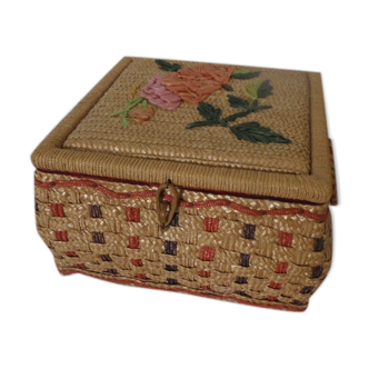 Straw and raffia sewing basket