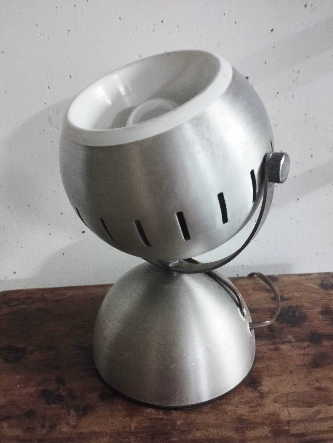 Vintage Eyes Ball Lamp