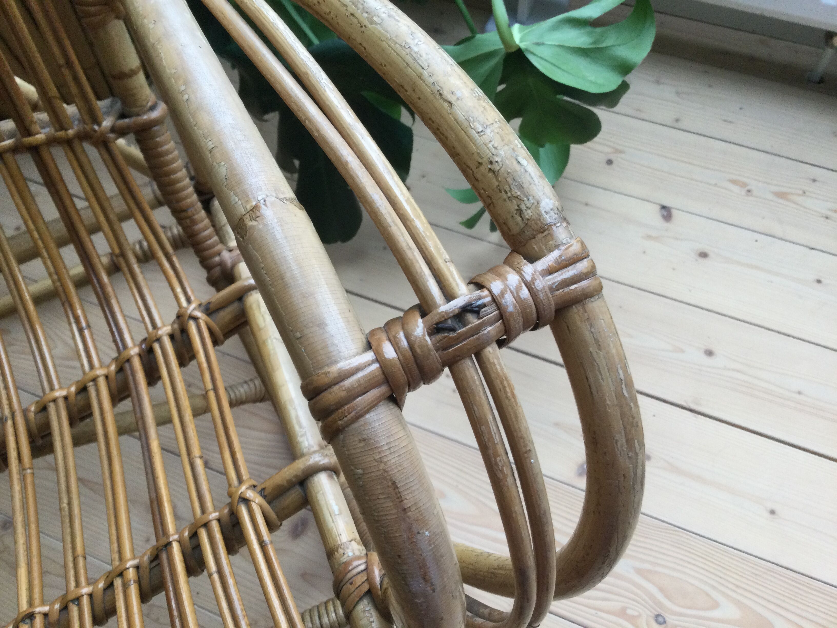 Fauteuil à bascule rocking chair en rotin