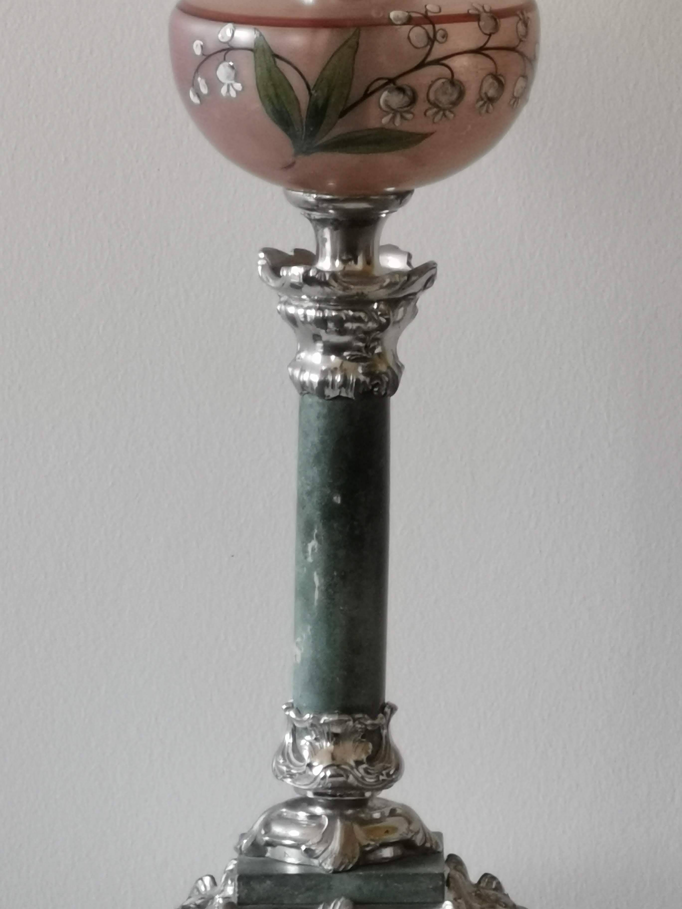 Kerosene lamp late nineteenth century mounted on Corinthian column.
