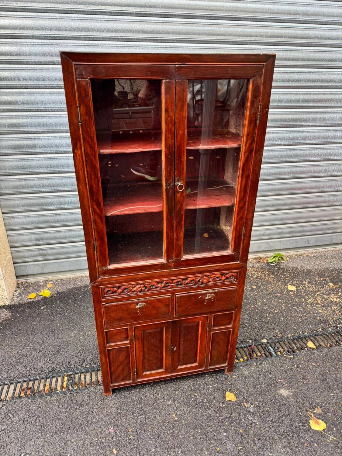 Attractive two-part Indochinese display cabinet. Mid-20th century