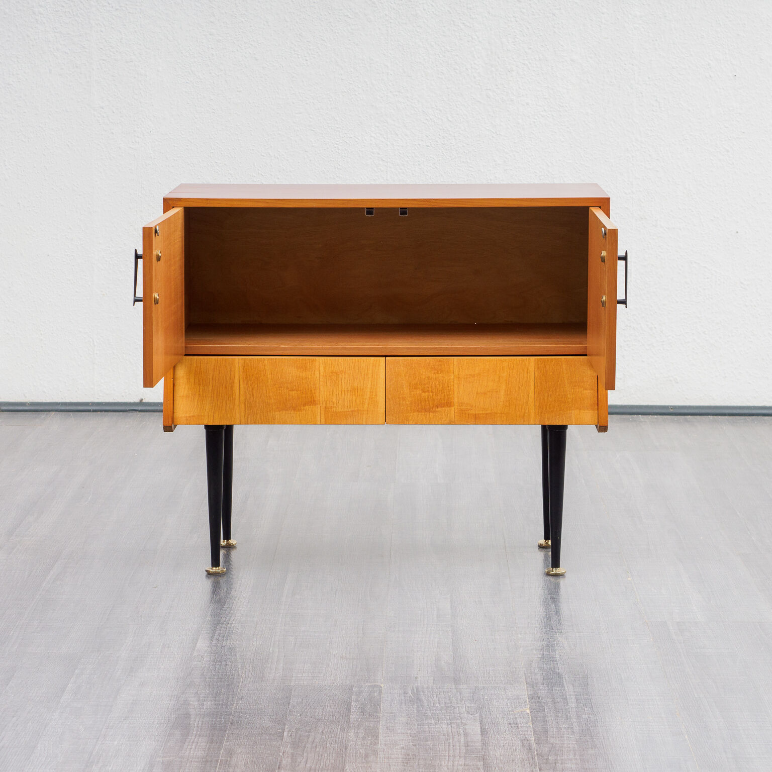 Small dresser 50s, two-tone ash and zebrano