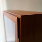 Teak display cabinet Omann Jun Danish design from the 1960s.