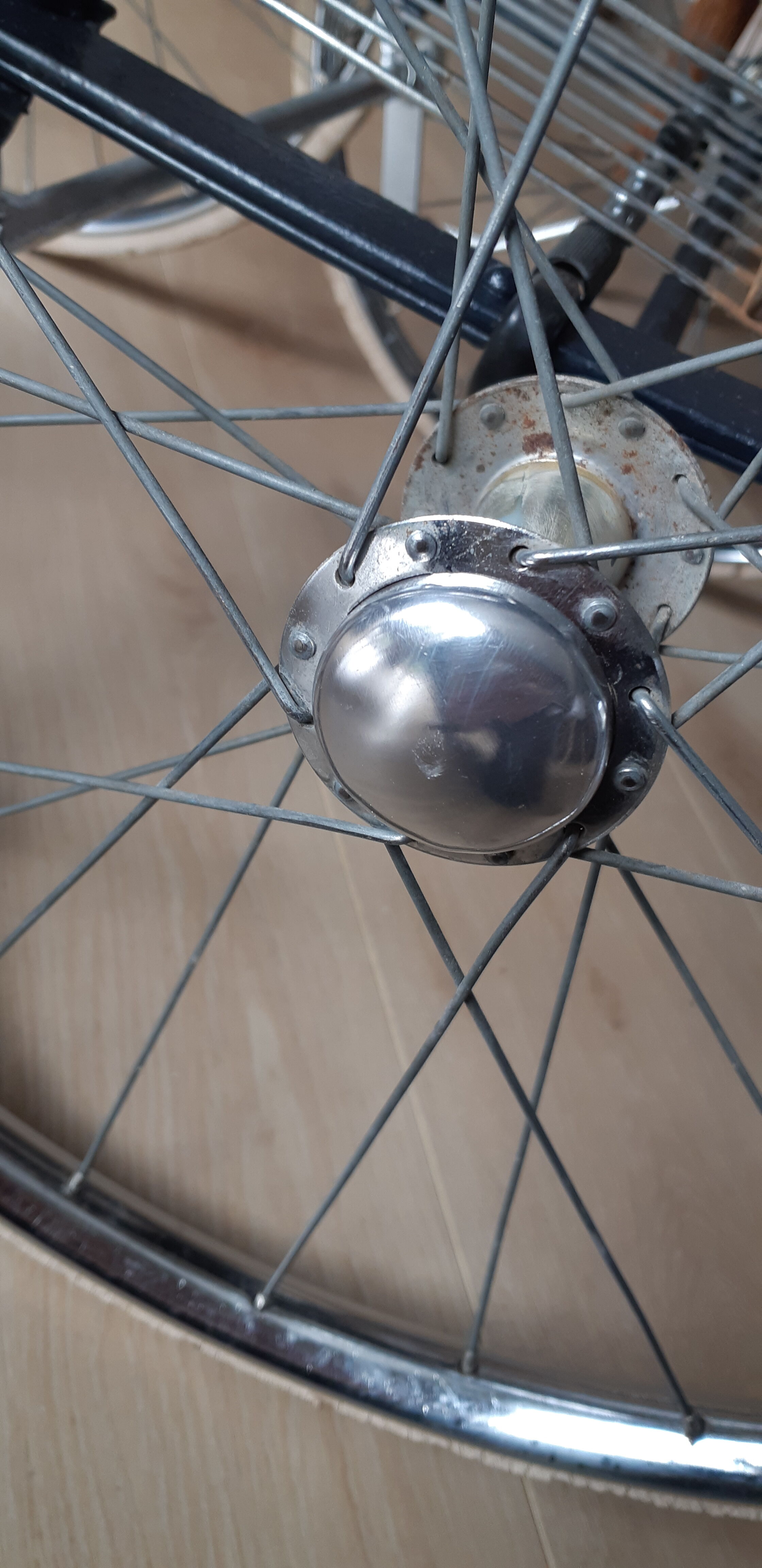 English Landau Silver Cross Wilson restored